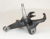 MaxTrac 73-87 Chevrolet C10 2WD 2.5in Front Lowering Spindles (1.25in Rotors) thumbnail 2