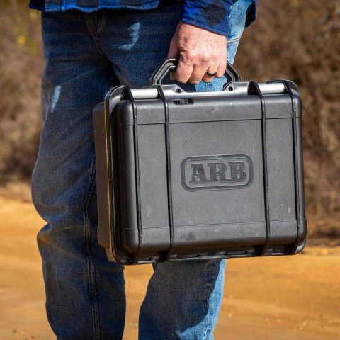 ARB Portable 12V Air Compressor Single Motor thumbnail 2