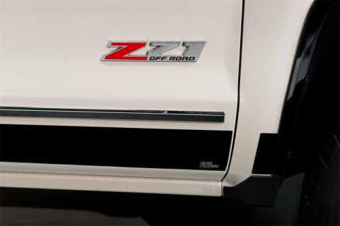 Putco 16-20 Nissan Titan Crew Cab 6.7ft Bed Black Platinum Rocker Panels thumbnail 3