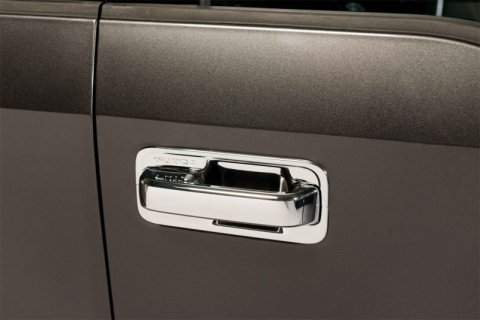 Putco 17-20 Ford SuperDuty Door Handle Covers (4DR) w/ Driver Keyhole (Covers Functional Sensors) thumbnail 4