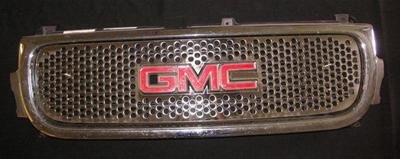 Putco 00-06 GMC Yukon XL - w/ Logo CutOut Punch Stainless Steel Grilles thumbnail 2