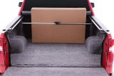 Lund Universal Ratcheting Cargo Bar - Black thumbnail 1