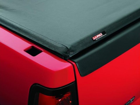 Lund 15-17 Chevy Colorado (5ft. Bed) Genesis Roll Up Tonneau Cover - Black thumbnail 6