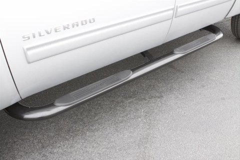 Lund 15-17 Chevy Colorado Crew Cab 4in. Oval Curved SS Nerf Bars - Polished thumbnail 1
