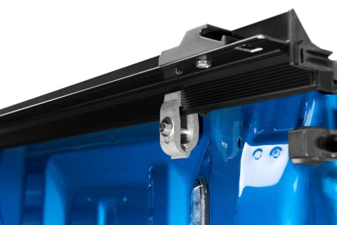 Lund 22-23 Ford Maverick 4.6ft Bed Genesis Elite Roll Up Tonneau thumbnail 6