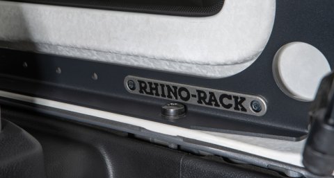 Rhino-Rack 18-20 Jeep Wrangler JL 4 Door 3 Base Backbone Mounting System thumbnail 4