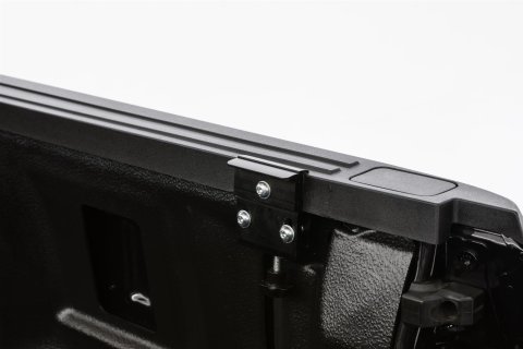 LEER 2015+ Colorado/Canyon LATITUDE CC 6Ft2In Tonneau Cover - Folding Compact Standard Bed thumbnail 3
