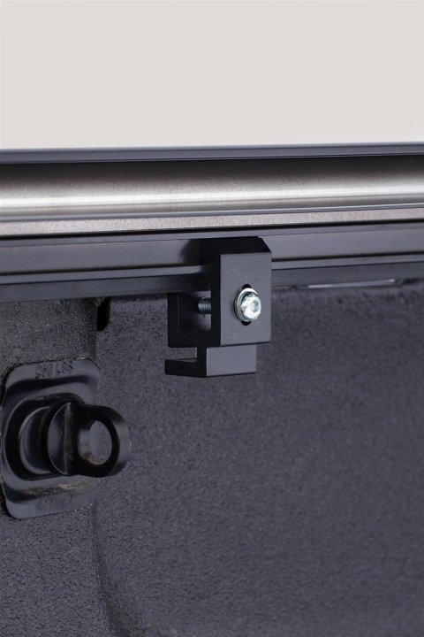 LEER 05-15 Toyota Tacoma SR250 77TC EC/DC 6Ft2In Tonneau Cover - Rolling Compact Standard Bed thumbnail 9