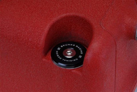 Skunk2 Honda/Acura K-Series (All Models) Black Anodized Low-Profile Valve Cover Hardware thumbnail 3