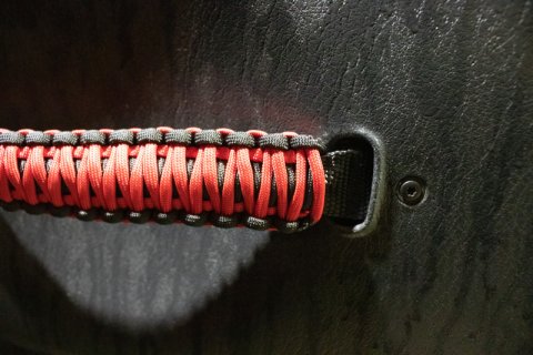 Fishbone Offroad 97-06 Jeep Wrangler Paracord Door Handles - Black/Red thumbnail 7