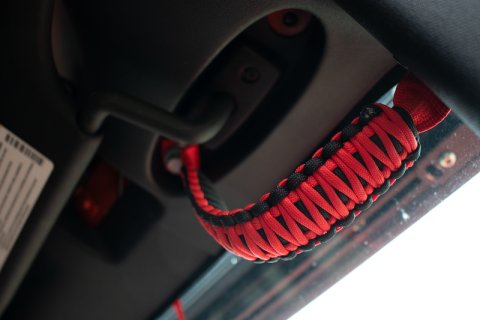 Fishbone Offroad 07-18 Wrangler JK A Pillar Sound Bar Red Paracord Grab Handles thumbnail 4