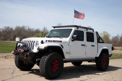 Fishbone Offroad 2020+ Jeep Gladiator Chase Rack W/Molle Panel thumbnail 3