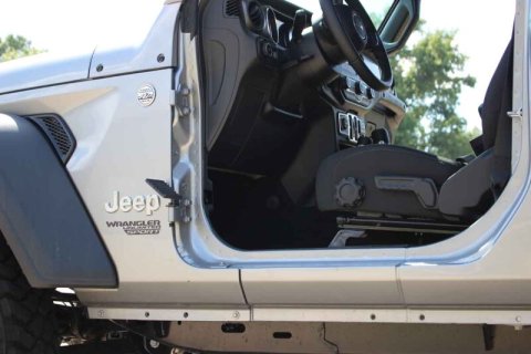 Fishbone Offroad 2018+ Jeep Wrangler JL / 2020+ Gladiator JT Foot Peg Set - Black thumbnail 4