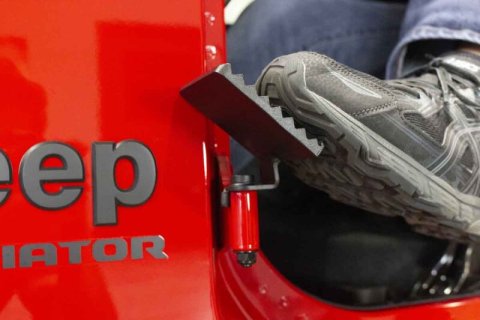 Fishbone Offroad 2018+ Jeep Wrangler JL / 2020+ Gladiator JT Foot Peg Set - Black thumbnail 5