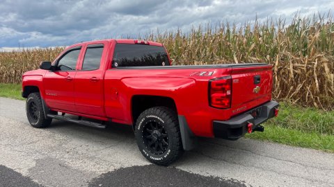 Fishbone Offroad 07-18 Chevrolet Silverado 1500/2500/3500 Double Cab Oval Side Steps -Black Textured thumbnail 6