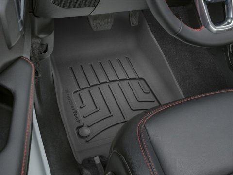 WeatherTech 2020+ Jeep Gladiator Front FloorLiner HP - Black thumbnail 3