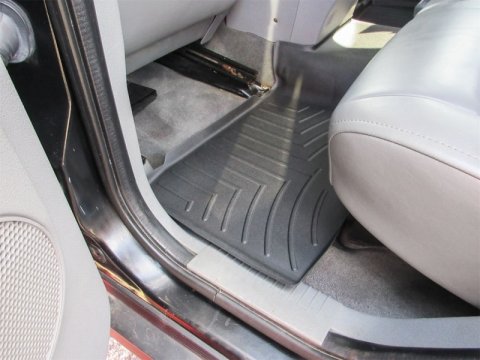 WeatherTech 05-10 Jeep Grand Cherokee Rear FloorLiner - Black thumbnail 5