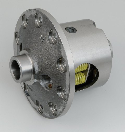 Eaton Posi Differential 17 Spline 3.90 & Down Ring Gear Pinion Ratio Rear 8.2in thumbnail 1