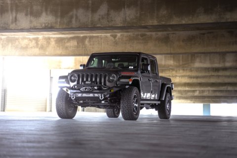 DV8 Offroad 07-18 Jeep Wrangler JK / 18-23 Wrangler JL / 20-23 Gladiator JT MTO Series Front Bumper thumbnail 2