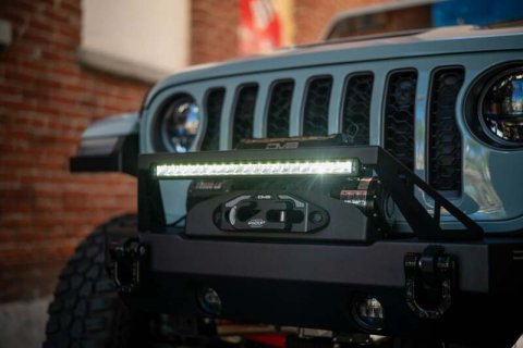 DV8 Offroad 20in Halo Elite Single Row Light Bar with Accent Light - White/Amber thumbnail 5