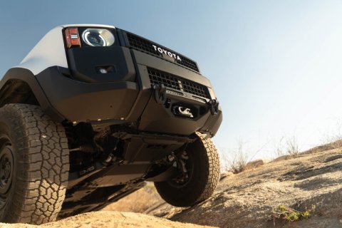DV8 Offroad 2024+ Toyota Land Cruiser Front Skid Plate thumbnail 7