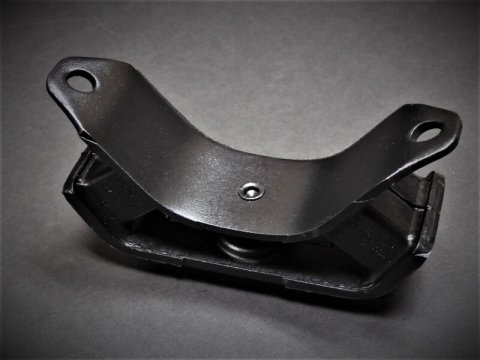 Cusco 83-87 Toyota Corolla GT-S (Trueno) (AE86) OEM Shape Transmission Mount thumbnail 2