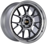 BBS LM-R 19x9.5 5x130 ET40 CB71.6 Diamond Black Center Diamond Cut Lip Wheel thumbnail 2
