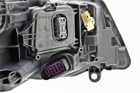 Hella 2015 Vw Touareg 15- Headlamp Lh Xen thumbnail 1