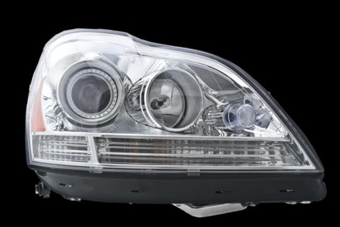 Hella 2010-2012 Mercedes-Benz GL350 Bi-Xenon Headlight Assembly thumbnail 1