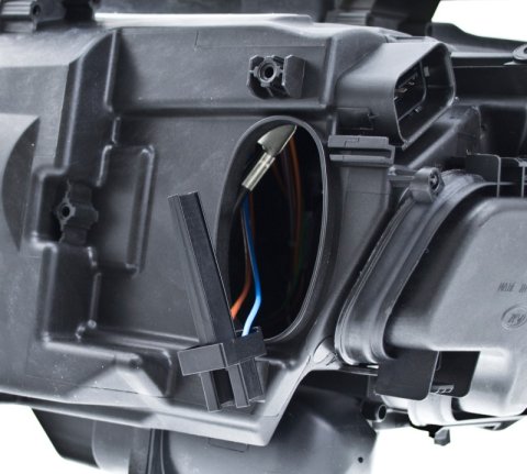 Hella 2006-2008 BMW 323i Bi-Xenon Headlight Assembly thumbnail 7