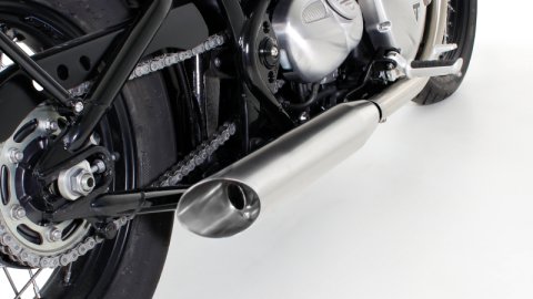 Remus 2017 Triumph Bonneville Bobber Custom Slash Cut Stainless Steel Slip On - Left & Right Side (1x rms7102 918117L, 1x rms7102 918117R)