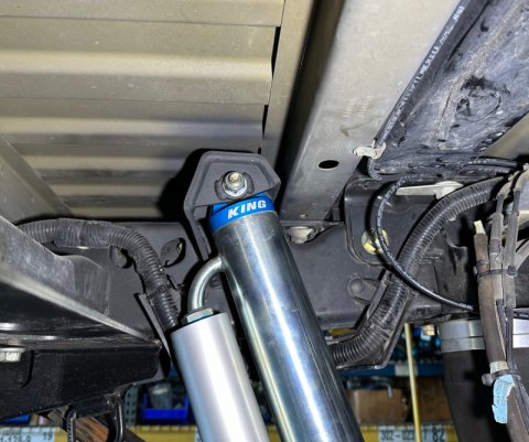 Carli Dominator 3.0 Shock Package - 4.5/5.5in Lift - 2017-23 Ford F250/F350 (1x cliCS-FRSM-1723, 1x cliCS-FRM-25, 1x cliAS-FD30SPKG-45-1723) thumbnail 4