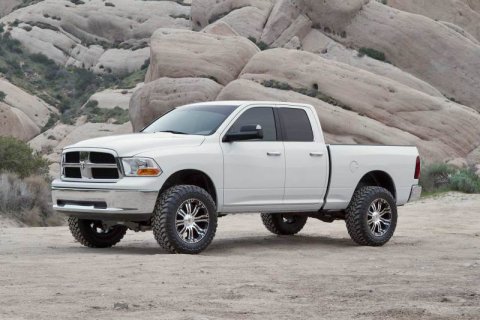 Fabtech 09-11 Dodge 1500 4WD 6in Basic Sys w/Perf Shks (1x fabFTS23009BK, 1x fabFTS23027, 1x fabFTS23028, 2x fabFTS7333) thumbnail 1