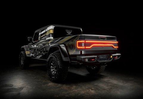 Oracle 20-23 Jeep Gladiator Racetrack Style LED Tail Gate Light - Standard thumbnail 5