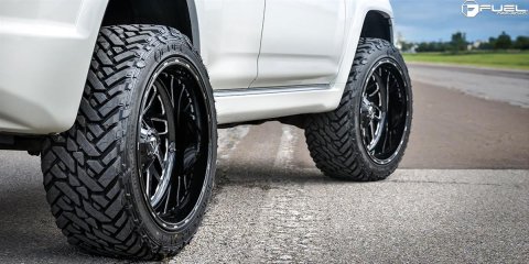 Fuel Off-Road Triton D581 Series Gloss Black Wheels with Milled Accents 18x9 Wheels, Triton, 6x1356x5.5 NBL4.50 -12 106.4, NBL-Gloss BLK MIL thumbnail 1