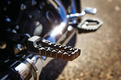 Kuryakyn Riot Pegs 3599 Foot Pegs, Riot, Satin Black, Pair