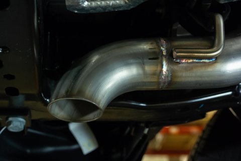 Pypes HGC Exhaust Systems SJJ25S Jeep Wrangler JL 2.5" high ground clearance cat back system with Street Pro Touring muffler. Contructed of 304 stainless steel backed by Lifetim thumbnail 2