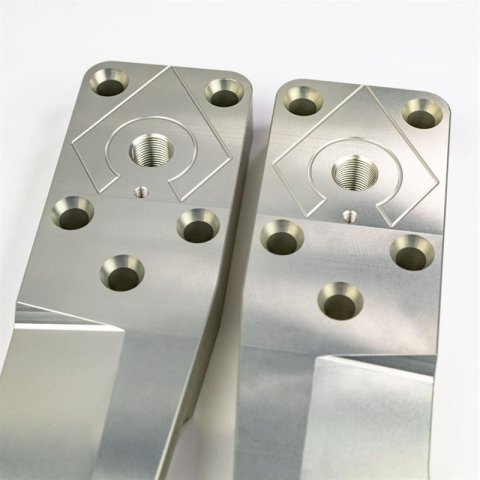 Artec Industries Ultimate 60 High Steer Arms HS6021 Steering Arms, Dana , Aluminum, 5-hole, Pair thumbnail 2