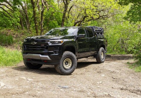 ReadyLift Suspension SST Lift Kits 62-33340 Lift, 2.1 Kit, 3.0 in. Front/ 1.0 in. Rear, Upper Control Arms, Falcon Coilover/Shocks, Leaf Spring Block, Chevrolet, Kit thumbnail 1