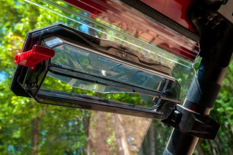Seizmik Powersports Windshields 50-50231KIT Windshields, Toolless Versa-Vent Windshield thumbnail 2