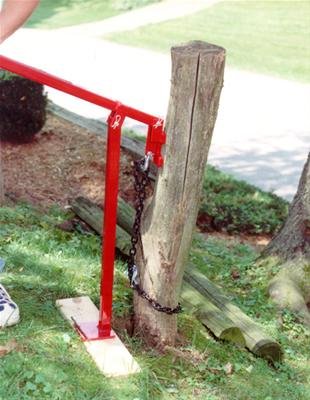 Hi-Lift Jack Company Post-Poppers PP-300 Post Popper, Red, 39.25 in. High, 38 in. Handle 5,000 lbs. Jaw Capacity, Each thumbnail 4