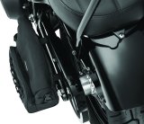 Kuryakyn Hoodrat Universal Swingarm Bag thumbnail 4