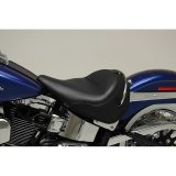 Mustang 05-17 Harley Deluxe(w/ Standard Rack) Wide Touring Solo Seat w/Driver Backrest - Black thumbnail 1