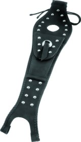 Mustang 00-15 Harley Softail Standard Rear Tire Sport Touring Solo Seat w/DBR Studs - Black thumbnail 2