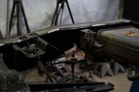 Rust Buster Over Axle Frame Section Right Side thumbnail 3