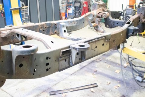Rust Buster Center Cab Mount thumbnail 2