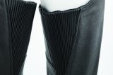 Kuryakyn Leather By River Road Longhaul Leather Chaps Black - Large thumbnail 1