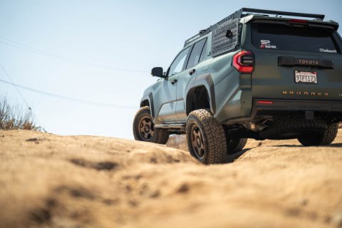 DV8 Offroad 2025+ Toyota 4Runner OE Plus Side Steps - Micro-Texture Black thumbnail 7