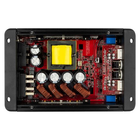 DS18 4-Channel Amp 2x 800/4ohm Bridge 4 x 400/2ohm 4 x 240/4ohm Watts RMS Class D thumbnail 3