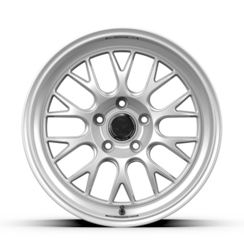 fifteen52 Holeshot RSR 19x9.5 5x114.3 38mm ET 73.1mm Center Bore Radiant Silver Wheel thumbnail 2
